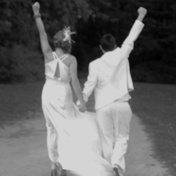 Meet your Posher, Megan - Picture 3 of 16